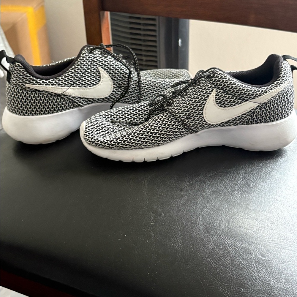 Nike Monochrome Mesh Sneakers